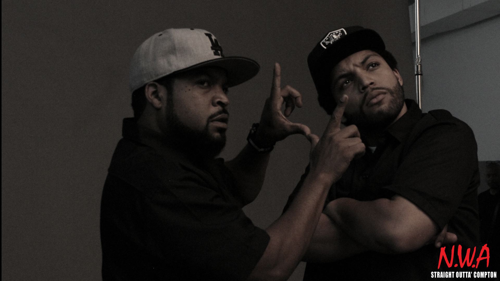 The Los Angeles Raiders cap worn by Ice Cube (O'Shea Jackson Jr.) in the  movie N.W.A.: Straight Outta Compton